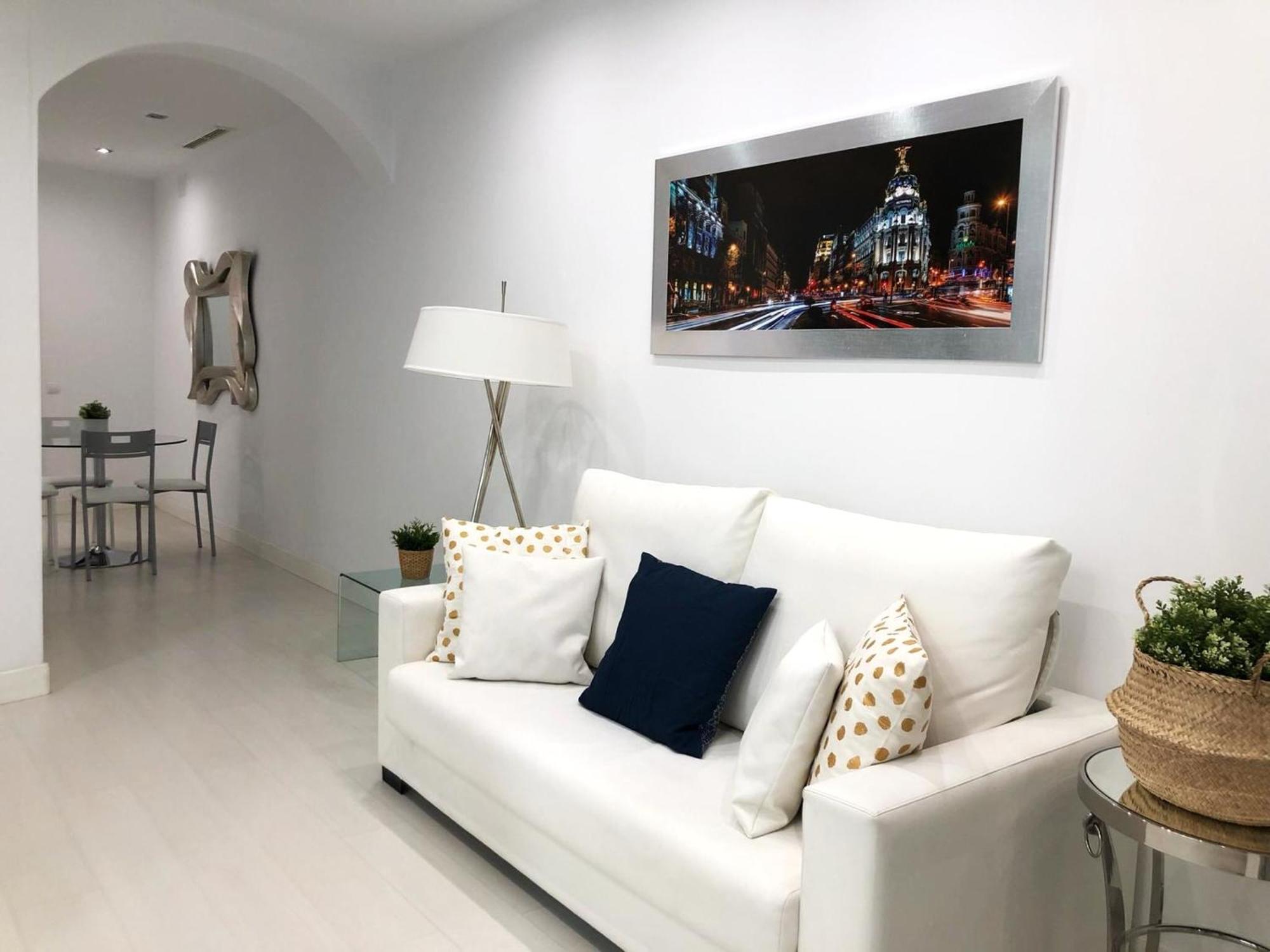 Apartamento De Diseno En Plaza Mayor Madrid Exterior photo