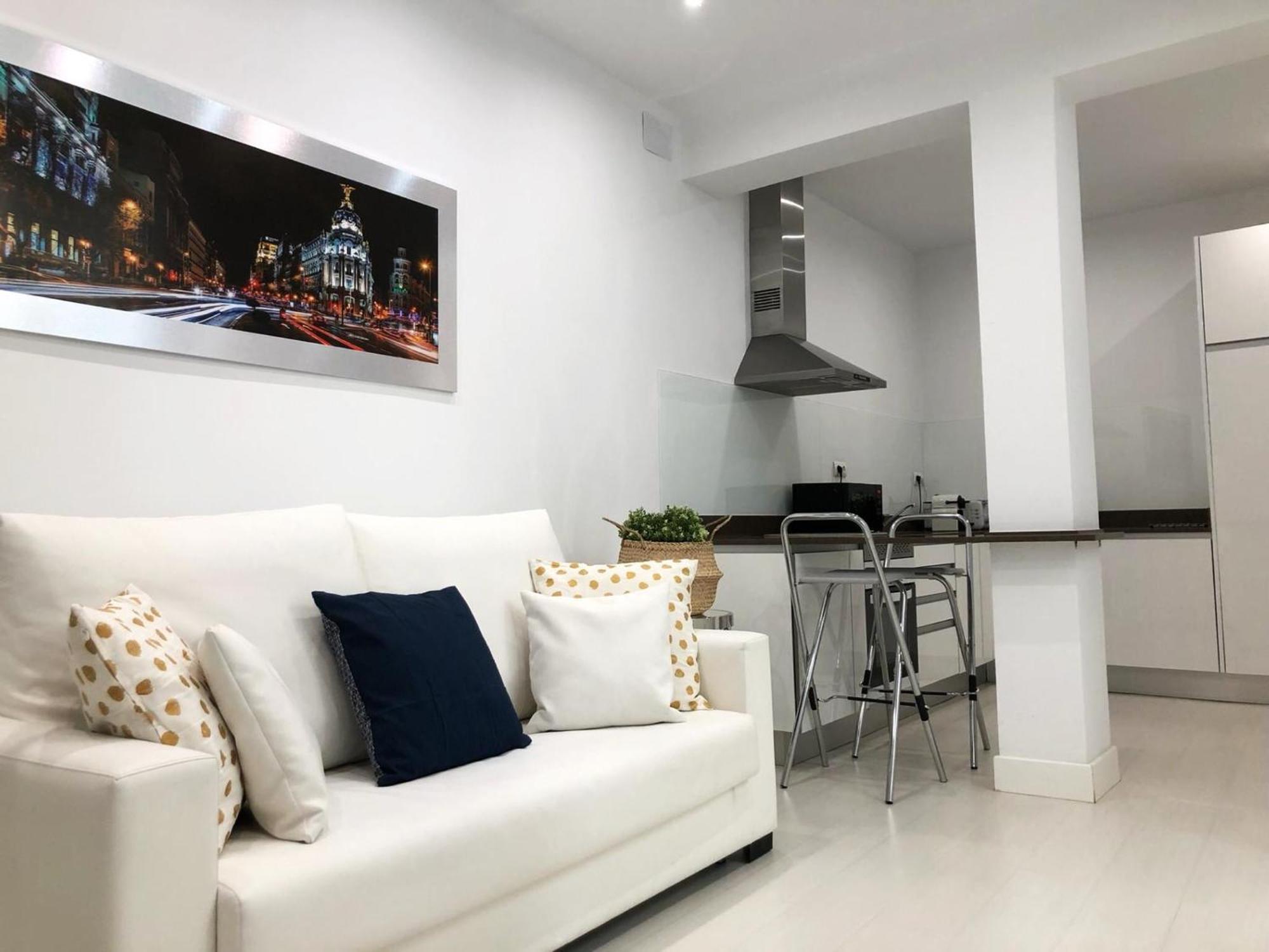 Apartamento De Diseno En Plaza Mayor Madrid Exterior photo